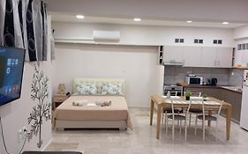 Elia Patra Apartment